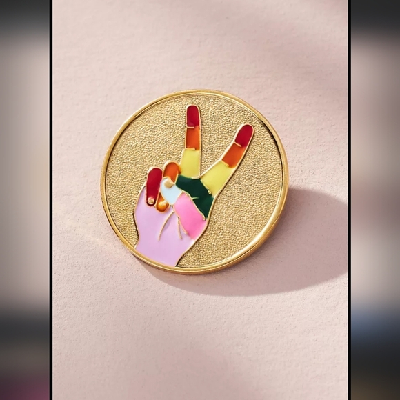 Anthropologie, Tova, Rainbow‎ Peace Brooch- New!! - Picture 1 of 5